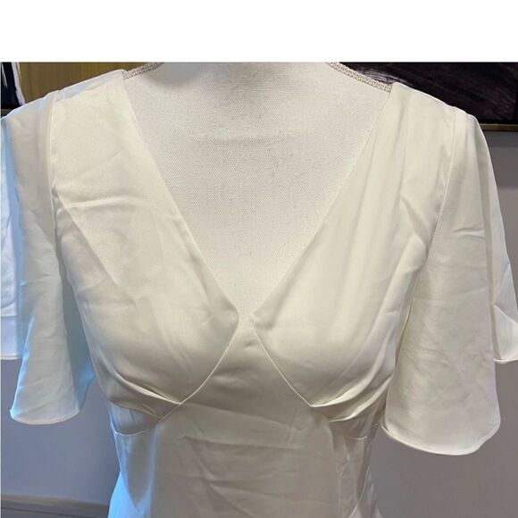 Amylynn White Pleated Wrap Dress Women Large NWT $225 - Picture 10 of 13